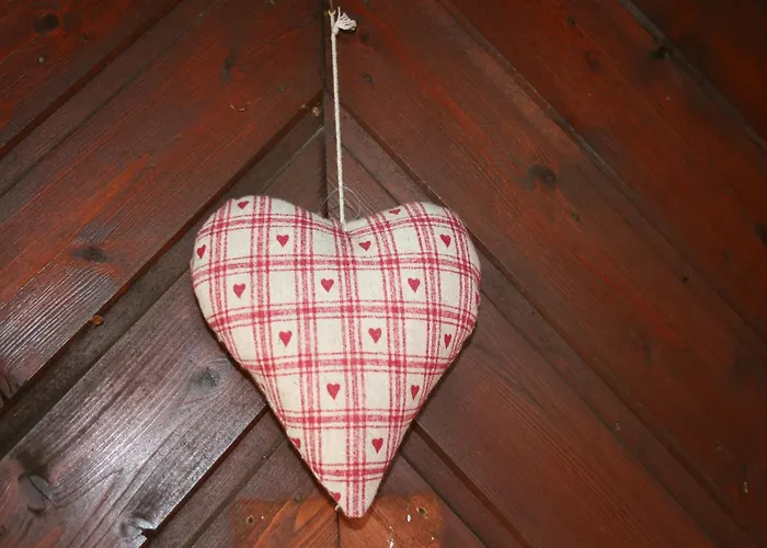 Dog-friendly In The Knuell بيت للعطل