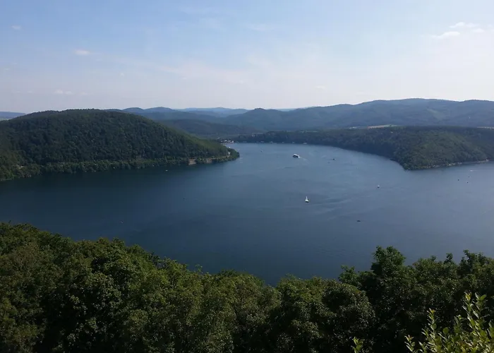 Dog-friendly In The Knuell بيت للعطل *